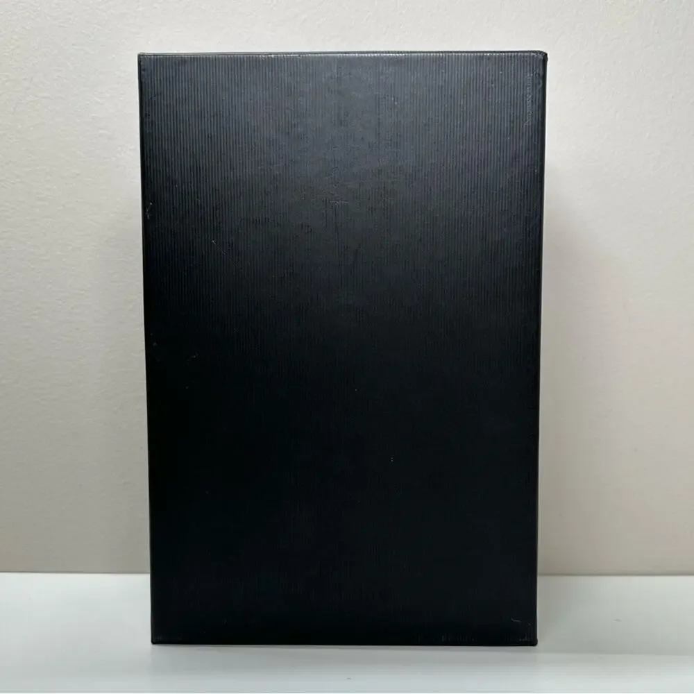 Gucci | Storage/Gift Box | Black/White | L3.875 x W6.75 x H9.75 Inch